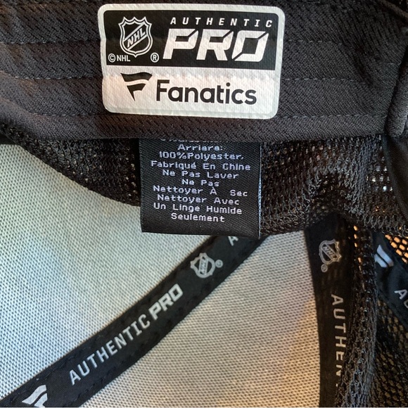 Tampa Bay Lightning NHL Stanley Cup Champion Fanatics SnapBack Cap - Picture 8 of 8